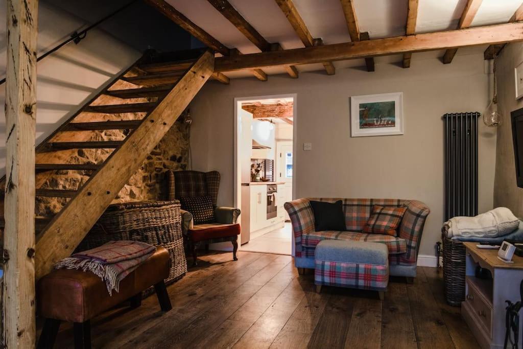 1800 Period Grade 2 Listed Cottage Addingham Exterior foto